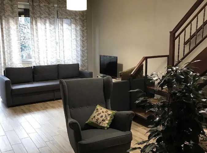 Tatil Evi Con 3 3 Bagni E Posto Auto Libri E Giardini *